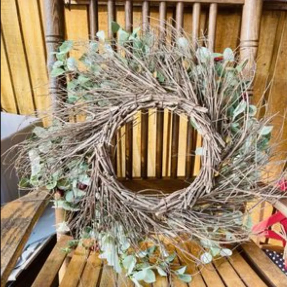Winter Silver Dollar Wreath, 24”